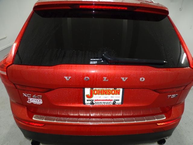 2018 Volvo XC60 T5 Momentum