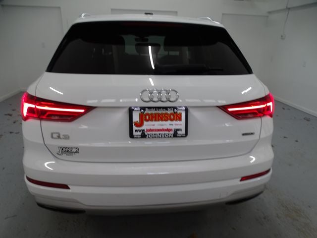 2020 Audi Q3 Premium quattro