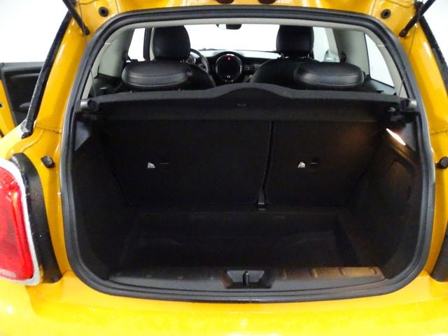 2017 MINI Cooper Base