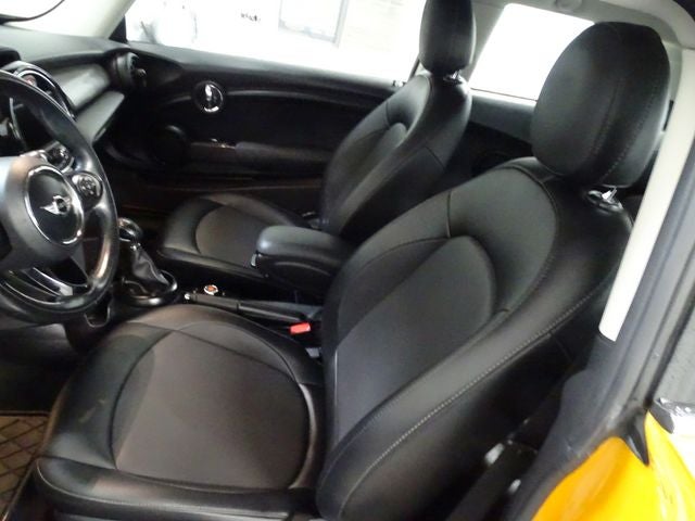 2017 MINI Cooper Base