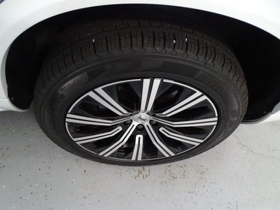 2023 Volvo XC90 B5 Core