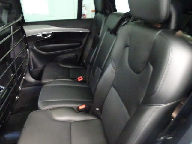 2023 Volvo XC90 B5 Core