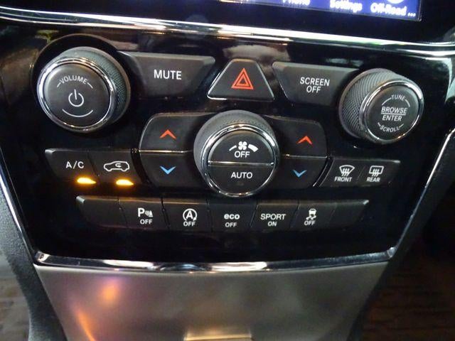 2020 Jeep Grand Cherokee Laredo E 4x4