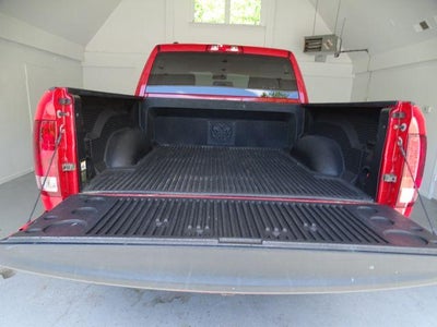2017 RAM 1500 Express Crew Cab 4x4 5'7" Box