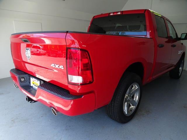 2017 RAM 1500 Express Crew Cab 4x4 5'7" Box