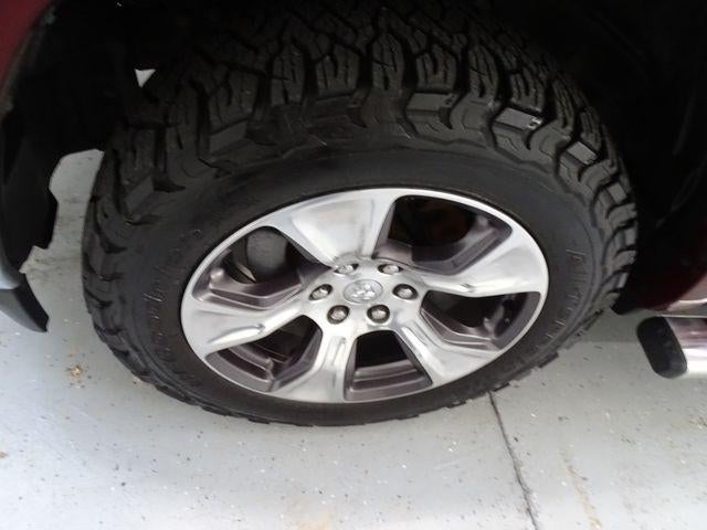 2019 RAM 1500 Laramie Quad Cab 4x4 6'4" Box