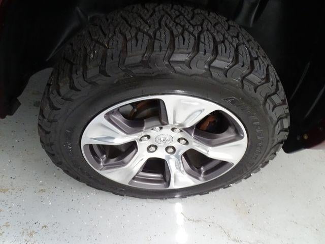 2019 RAM 1500 Laramie Quad Cab 4x4 6'4" Box