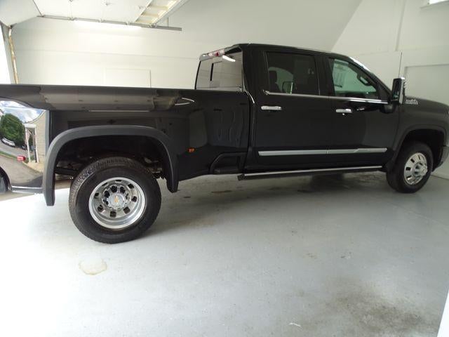 2025 Chevrolet Silverado 3500 HD High Country DRW
