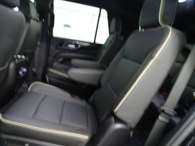 2025 GMC Yukon Elevation