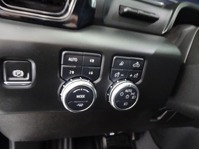 2024 GMC Sierra 3500 HD AT4