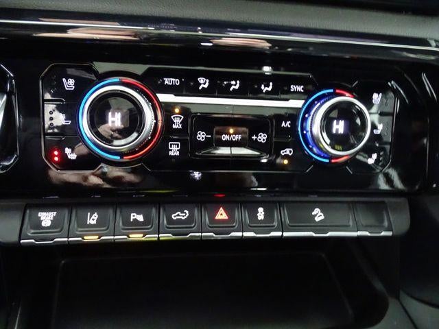 2024 GMC Sierra 3500 HD AT4