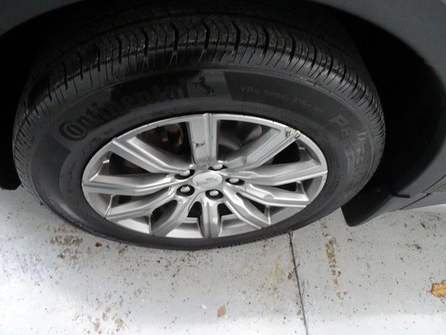 2019 Cadillac XT4 FWD Premium Luxury