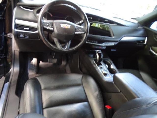 2023 Cadillac XT4 AWD Premium Luxury