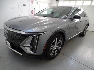 2024 Cadillac LYRIQ Luxury 1