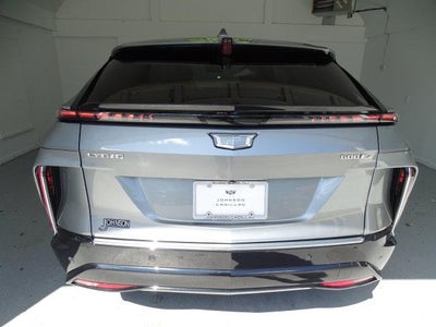 2024 Cadillac LYRIQ Luxury 1