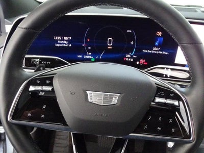 2024 Cadillac LYRIQ Luxury 1