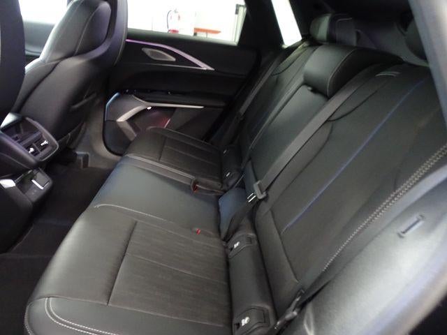 2024 Cadillac LYRIQ Luxury 2