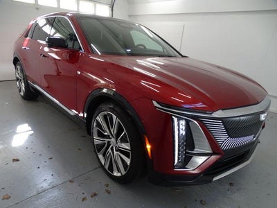 2024 Cadillac LYRIQ Luxury 3