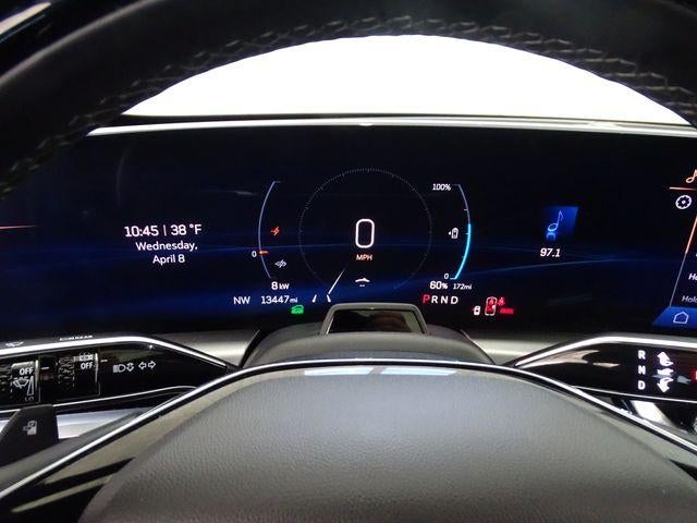 2024 Cadillac LYRIQ Luxury 3