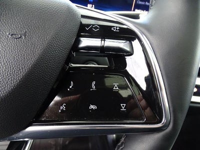 2024 Cadillac LYRIQ Luxury 3