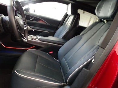2025 Cadillac LYRIQ Luxury 3