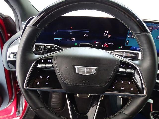 2025 Cadillac LYRIQ Luxury 3