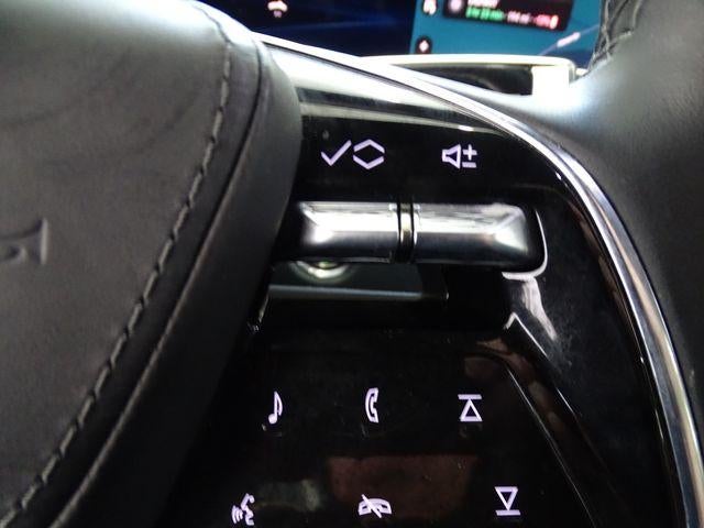 2025 Cadillac LYRIQ Luxury 3