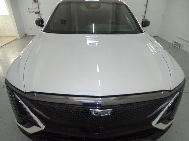 2024 Cadillac LYRIQ Sport 1