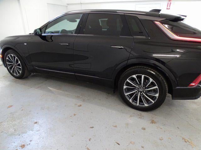 2024 Cadillac LYRIQ Sport 1