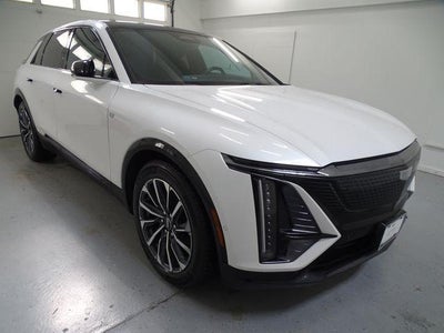2024 Cadillac LYRIQ Sport 2
