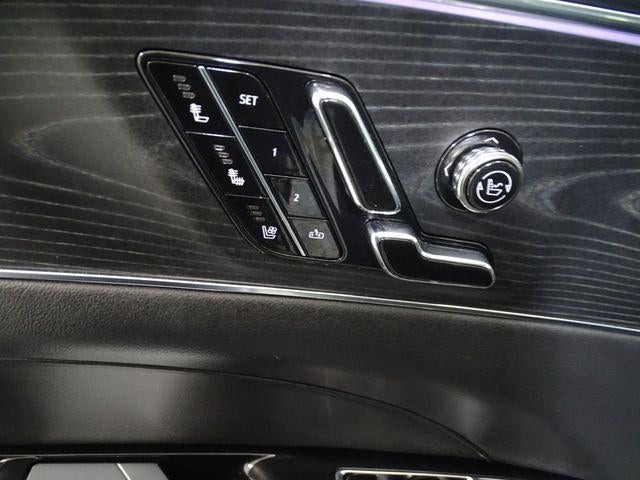 2024 Cadillac LYRIQ Sport 2