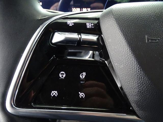 2024 Cadillac LYRIQ Sport 2