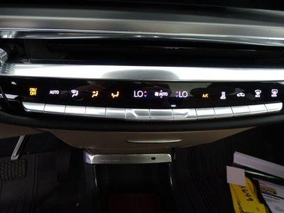 2024 Cadillac LYRIQ Sport 3