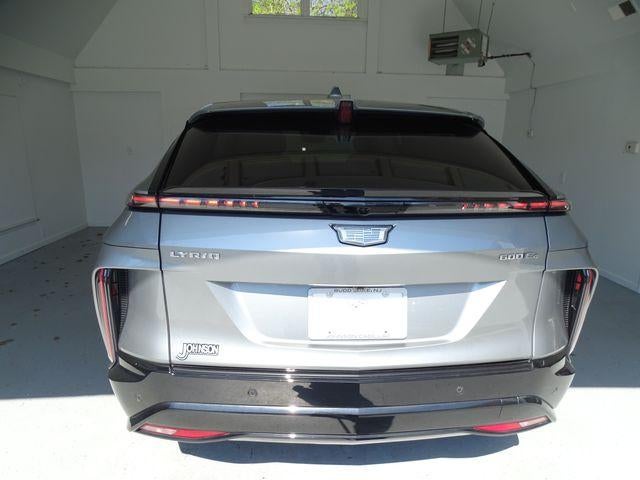 2024 Cadillac LYRIQ Sport 3