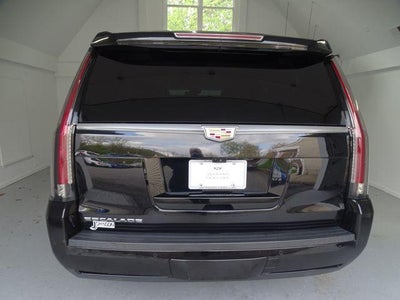2018 Cadillac Escalade Luxury