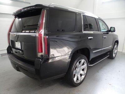 2018 Cadillac Escalade Luxury