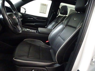 2022 Cadillac Escalade Sport