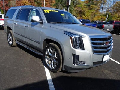2018 Cadillac Escalade ESV Luxury