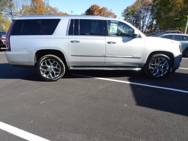 2018 Cadillac Escalade ESV Luxury