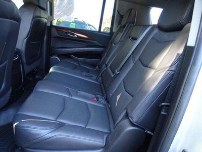 2018 Cadillac Escalade ESV Luxury