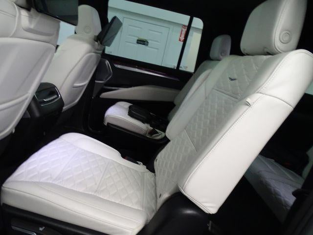 2025 Cadillac Escalade ESV Sport Platinum