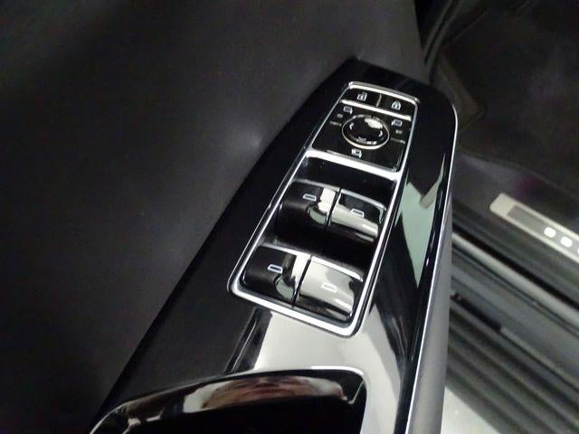 2025 Cadillac Escalade ESV Sport Platinum