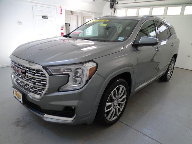 2023 GMC Terrain Denali