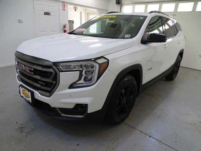 2023 GMC Terrain AT4
