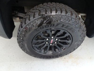 2023 GMC Sierra 1500 AT4X