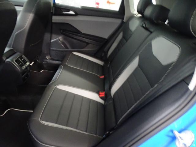 2023 Volkswagen Taos SEL