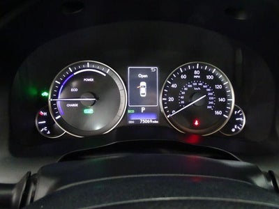 2018 Lexus ES 300h 
