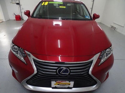 2018 Lexus ES 300h 