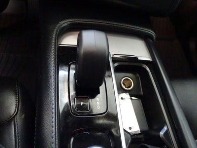 2023 Volvo XC90 Core